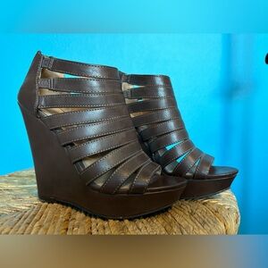 Chinese Laundry wedges in brown